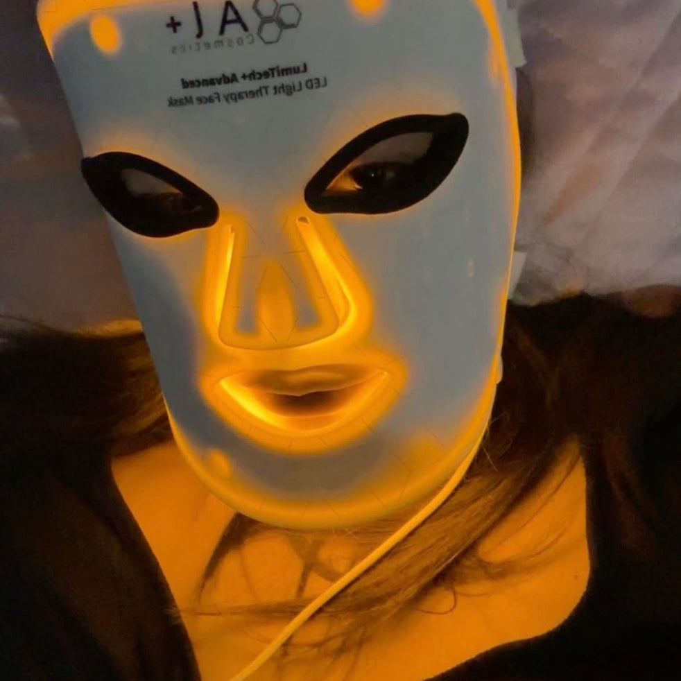 LumiTech+ LED Protocol | Рутина за лифтинг, glow и anti-age