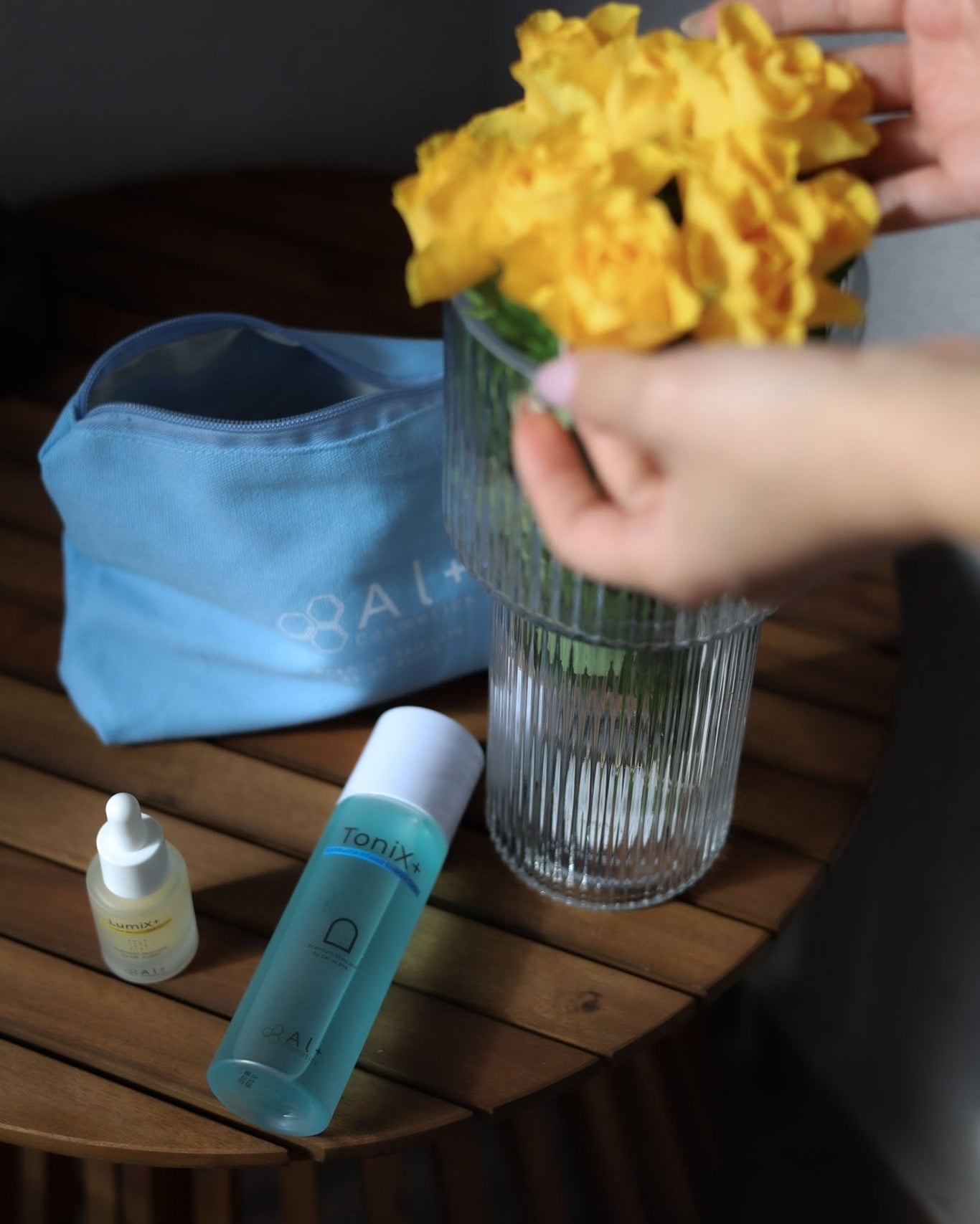 SkinVault+ Essence Bag - Al+ Cosmetics - Skincare несесер | 1 брой